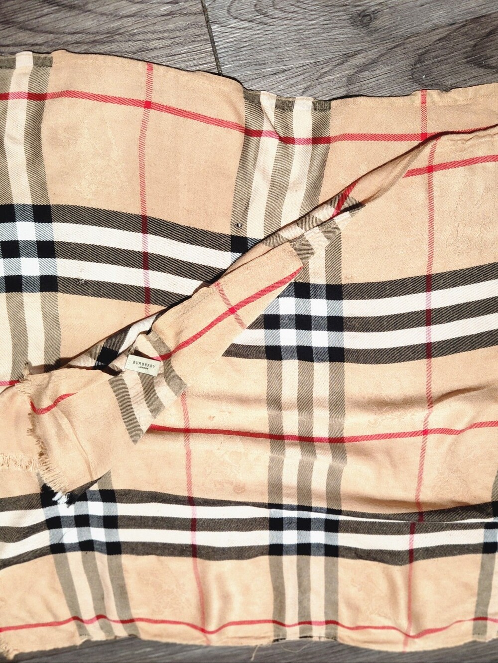Burberry Beige Plaid Fringed Throw Shawl - Picture 5 of 5